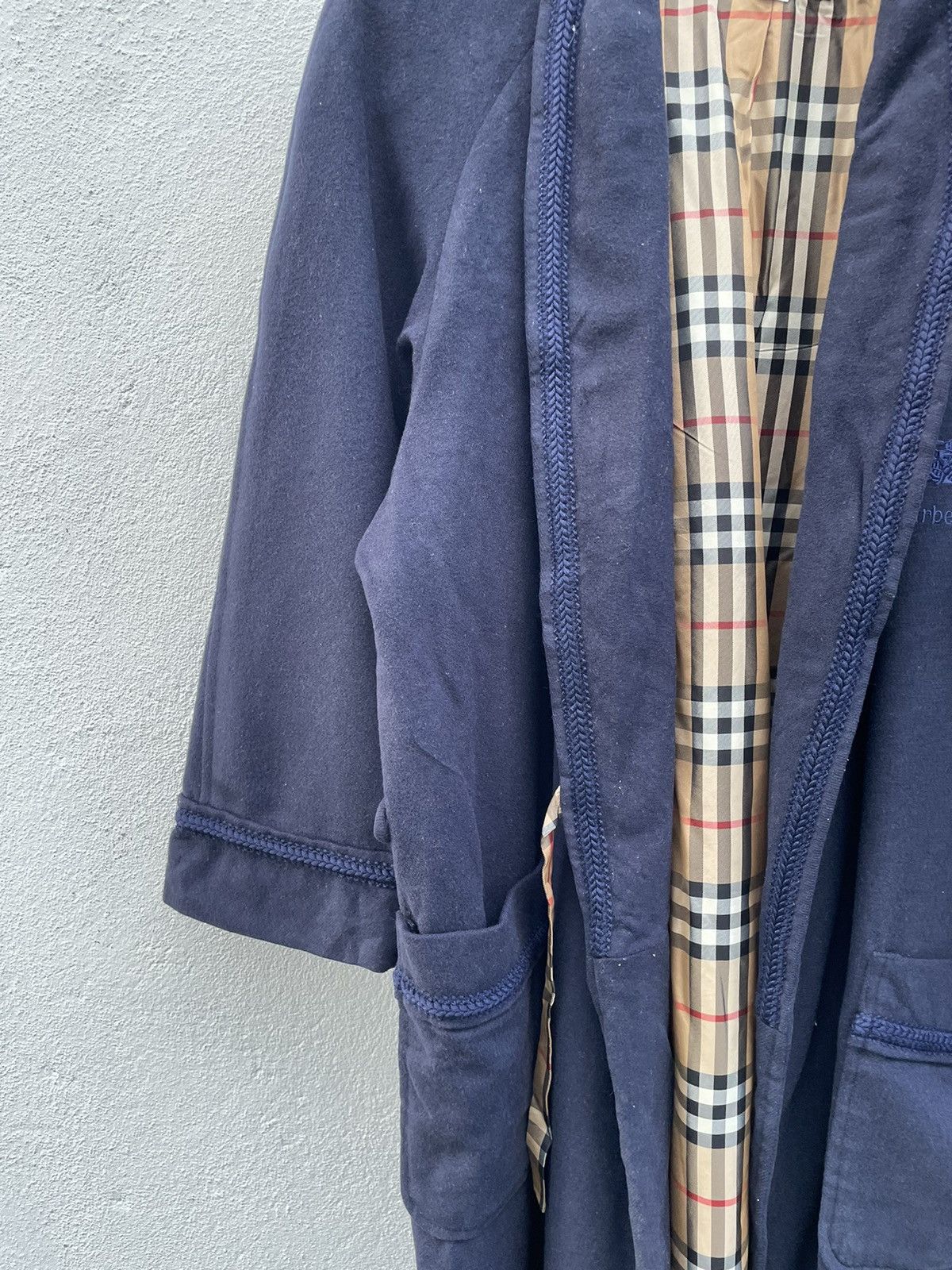 Burberry Prorsum Made In England Burberry Nova Check Wool Capes Size US L / EU 52-54 / 3 - 4 Thumbnail
