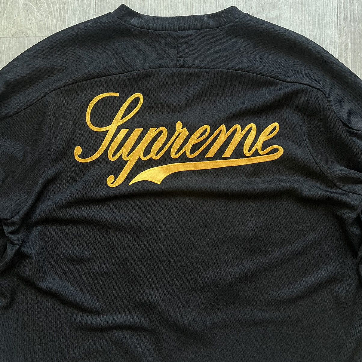 Lamborghini Supreme Lamborghini Longsleeve Jersey Size US M / EU 48-50 / 2 - 3 Thumbnail