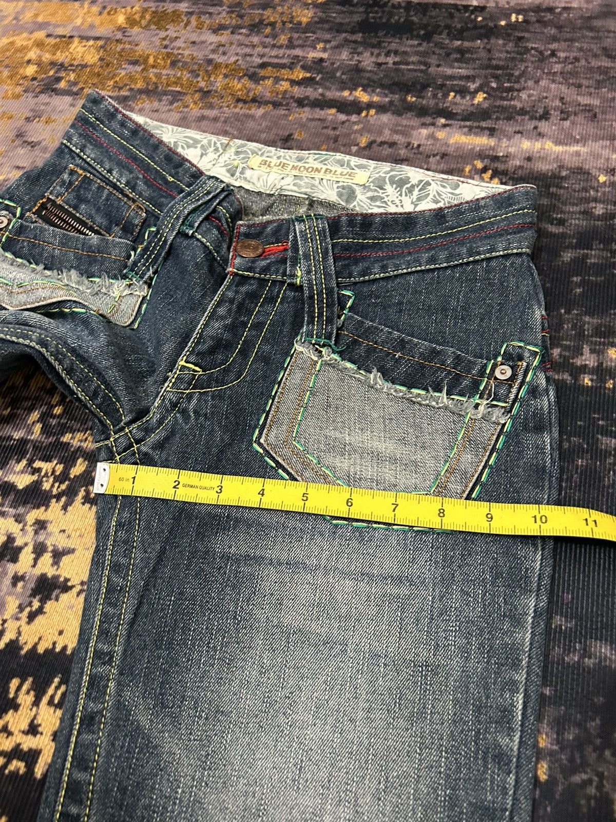 Japanese Brand Blue Moon Blue Buckle Back Flower Jeans Size US 29 - 18 Thumbnail