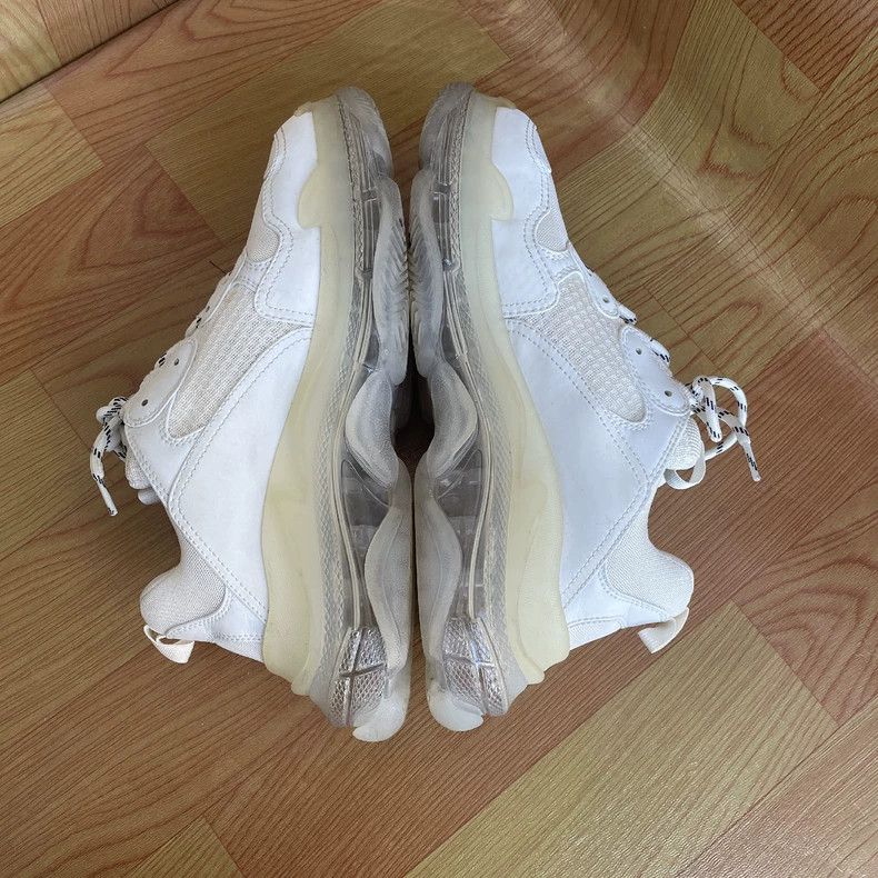 Balenciaga Balenciaga Triple S White Crystal-soled Dad Shoes 2502-Next Size US 7 / EU 40 - 1 Thumbnail