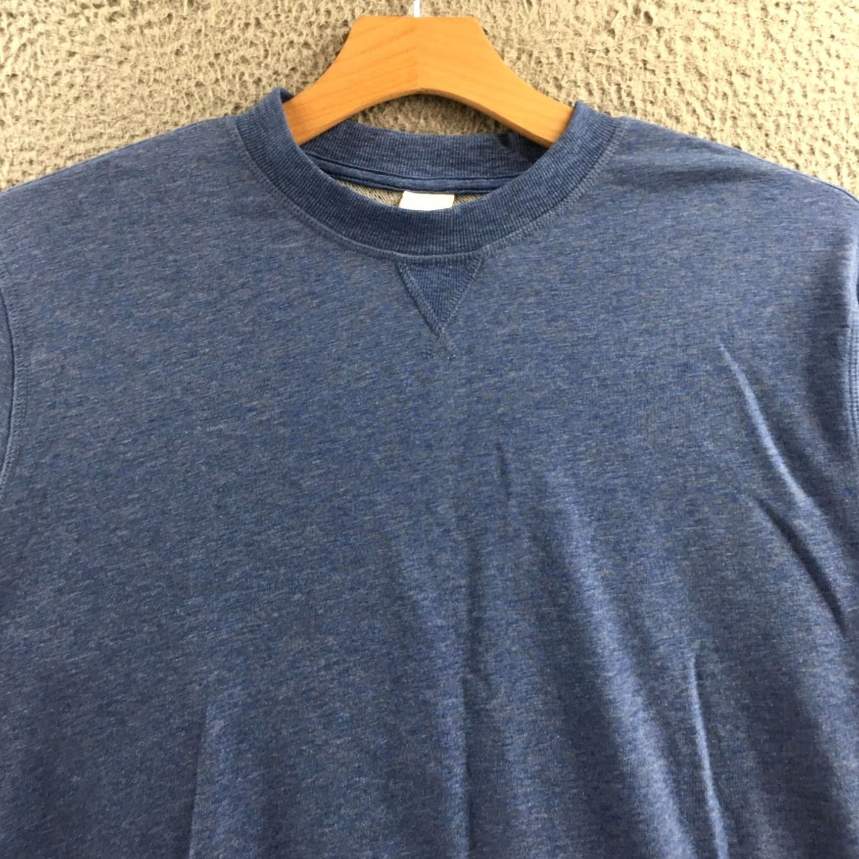 H&M H & M Sweatshirt Mens L Blue Longsleeve Round Neck Pullover Casual Comfort NEW Size US L / EU 52-54 / 3 - 2 Thumbnail