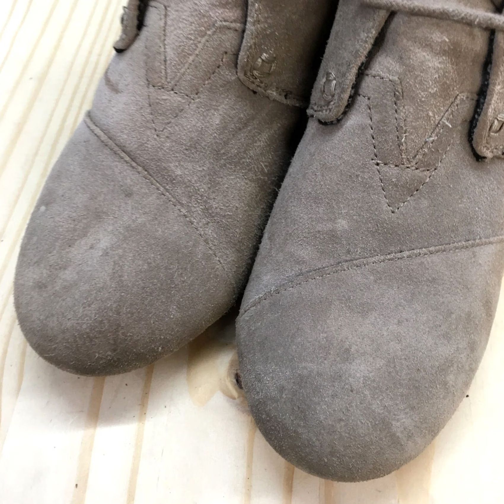 Toms TOMS Boots Womens 8 Ankle Booties Wedge Heels Casual Brown Suede Lace Up Boot Size US 8 / IT 38 - 4 Thumbnail