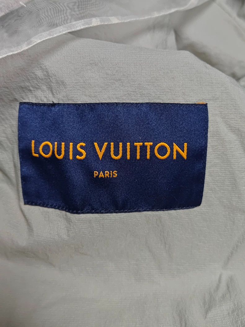 Louis Vuitton Louis VuittonOrganza jacket 2503-Nextarrow Size US M / EU 48-50 / 2 - 4 Thumbnail