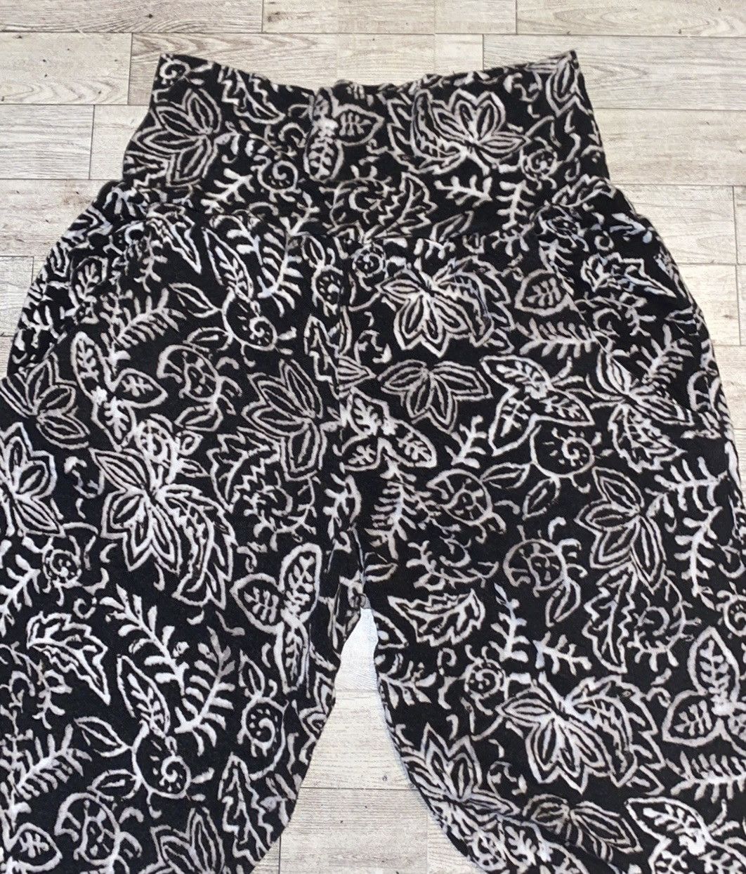 Other Tokyo Darling, Retro, Floral, Harem Style, Lounge Pants Size 28" / US 6 / IT 42 - 5 Thumbnail