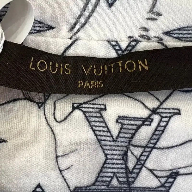 Louis Vuitton Louis Vuitton Summer White Short Sleeve T. Size M / US 6-8 / IT 42-44 - 6 Thumbnail