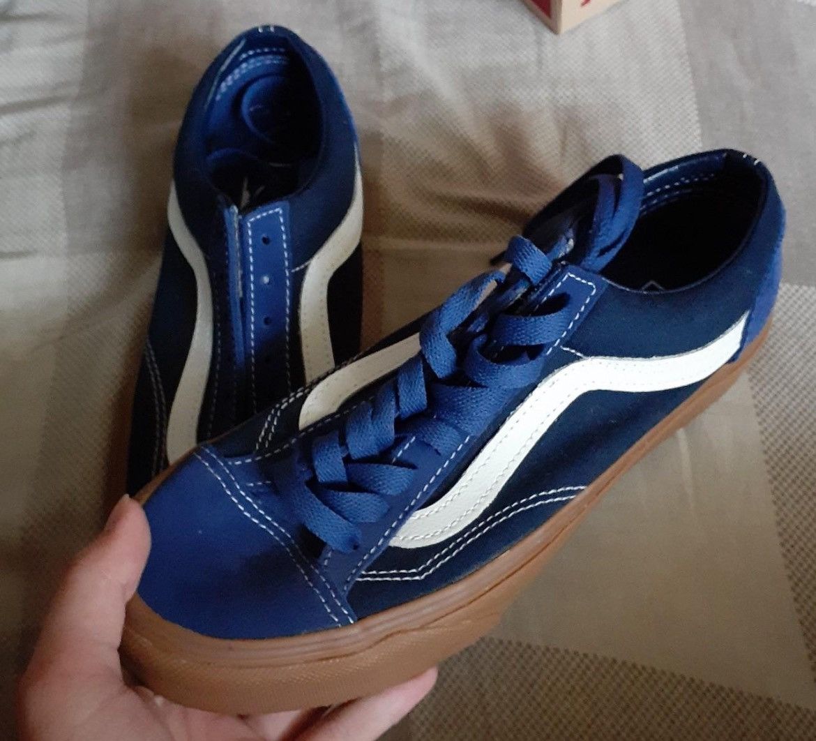 Vans VANS True Navy/Gum Dress Blues Sk8 Low Style 36 7.5 US M Size US 7.5 / EU 40-41 - 1 Thumbnail