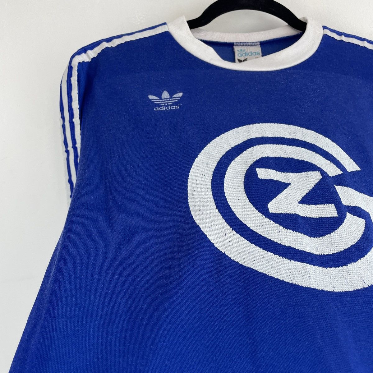 Adidas Grasshoppers Zurich Adidas Vintage Home Jersey 1977/1978 Size US L / EU 52-54 / 3 - 8 Thumbnail