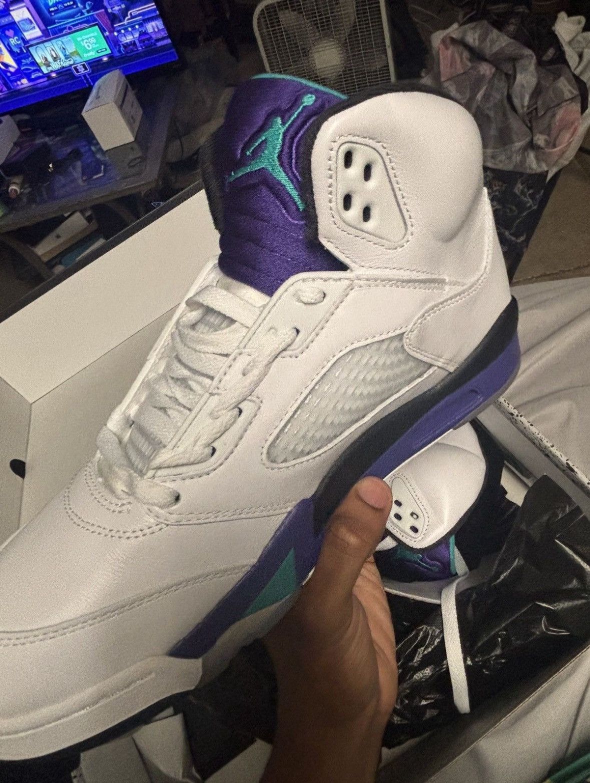 Jordan Brand Air Jordan 5 Retro Grape 2025 Size US 11 / EU 44 - 3 Thumbnail