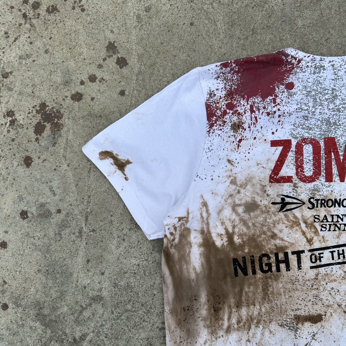 Japanese Brand × Vintage Vintage Strongbow T-shirts Night Of the Zombie Custom Size US M / EU 48-50 / 2 - 11 Thumbnail