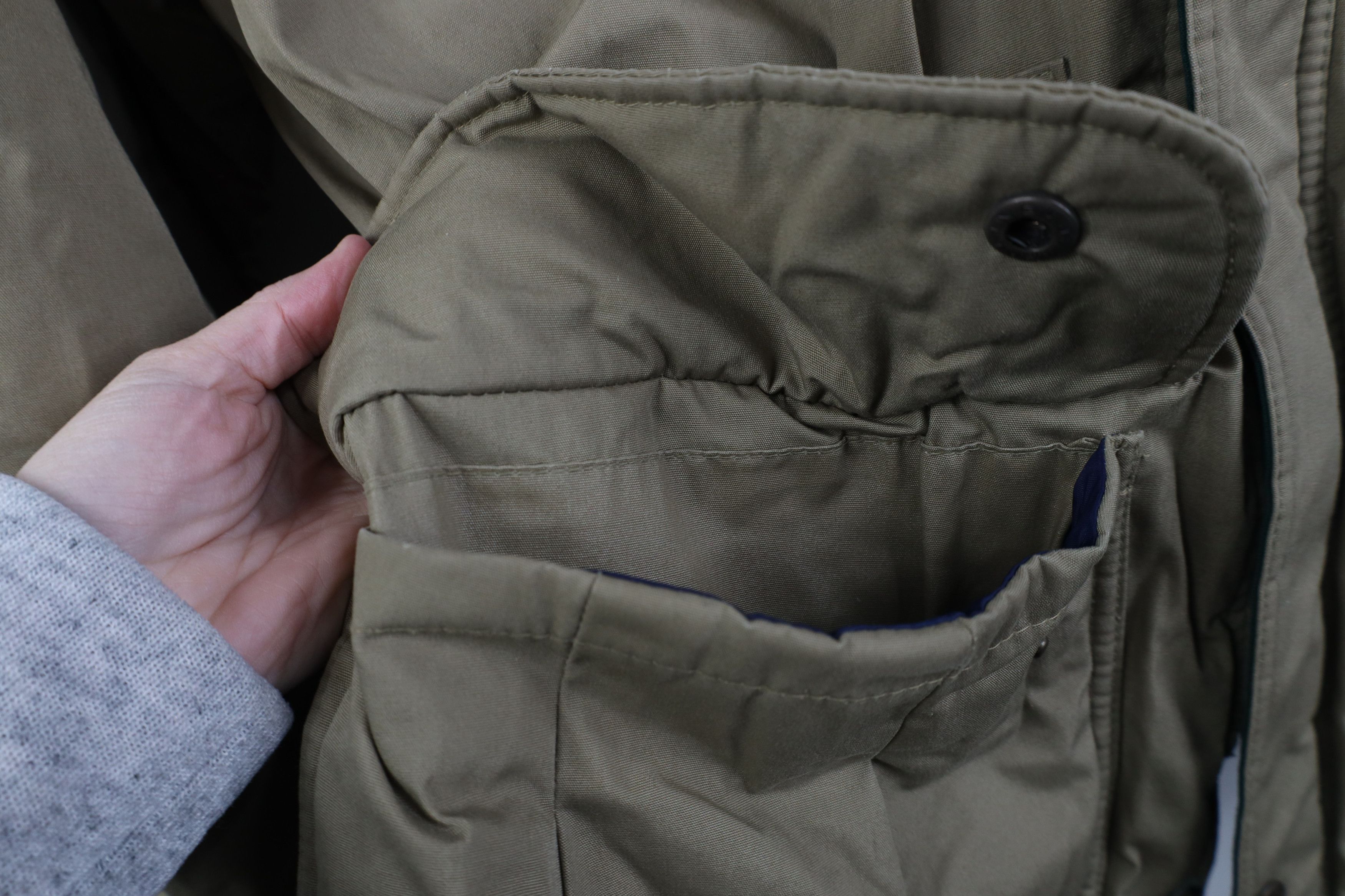 Vintage Vintage 90s Streetwear Lined Hooded Puffer Parka Jacket Size US XL / EU 56 / 4 - 6 Thumbnail