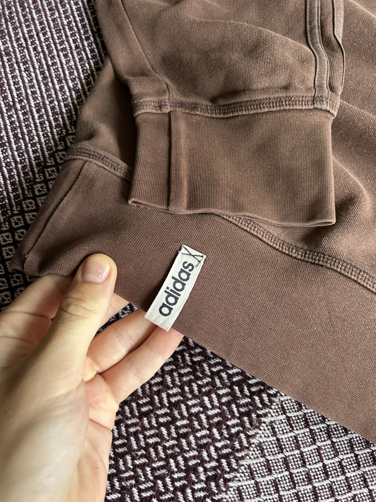 Adidas Vintage Adidas Brown Sweatshirt 00s Baggy Streetwear Style L Size US L / EU 52-54 / 3 - 9 Thumbnail