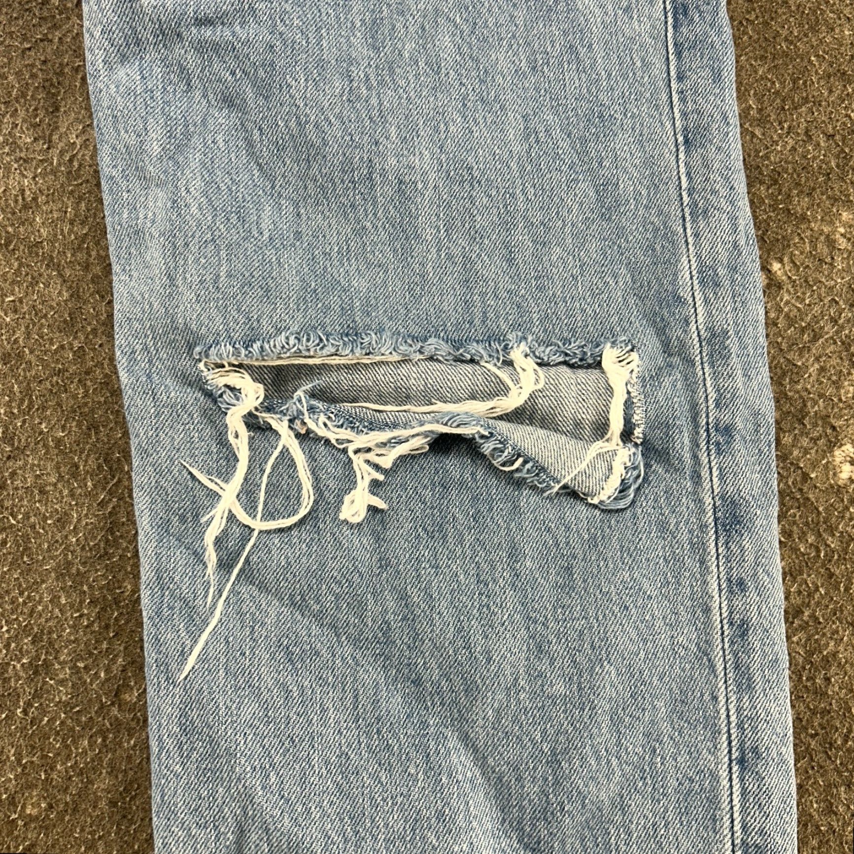 Levi's Levis Jeans Womens 25x30 Blue Straight Relaxed Light Distressed Zipper Denim 30in Inseam Size 42" / US 20 - 7 Thumbnail