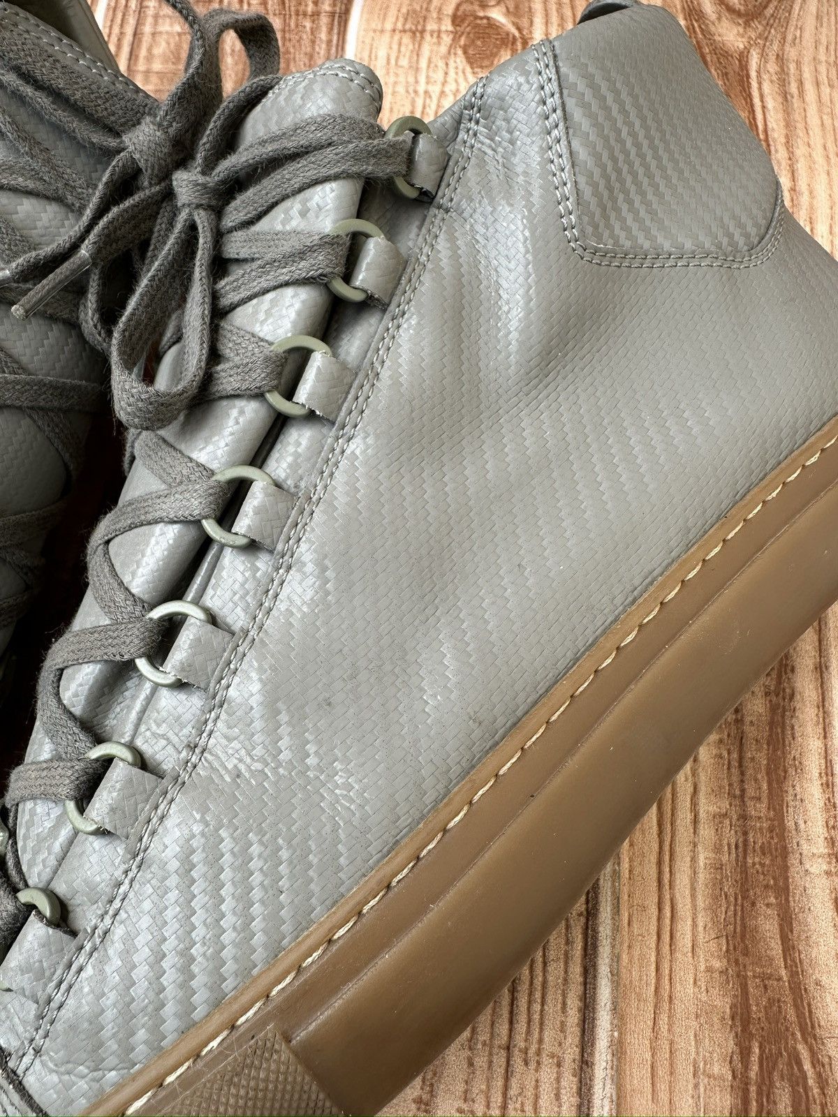 Balenciaga Balenciaga Paris Light Grey Hightop Sneaks Size US 10 / EU 43 - 10 Thumbnail