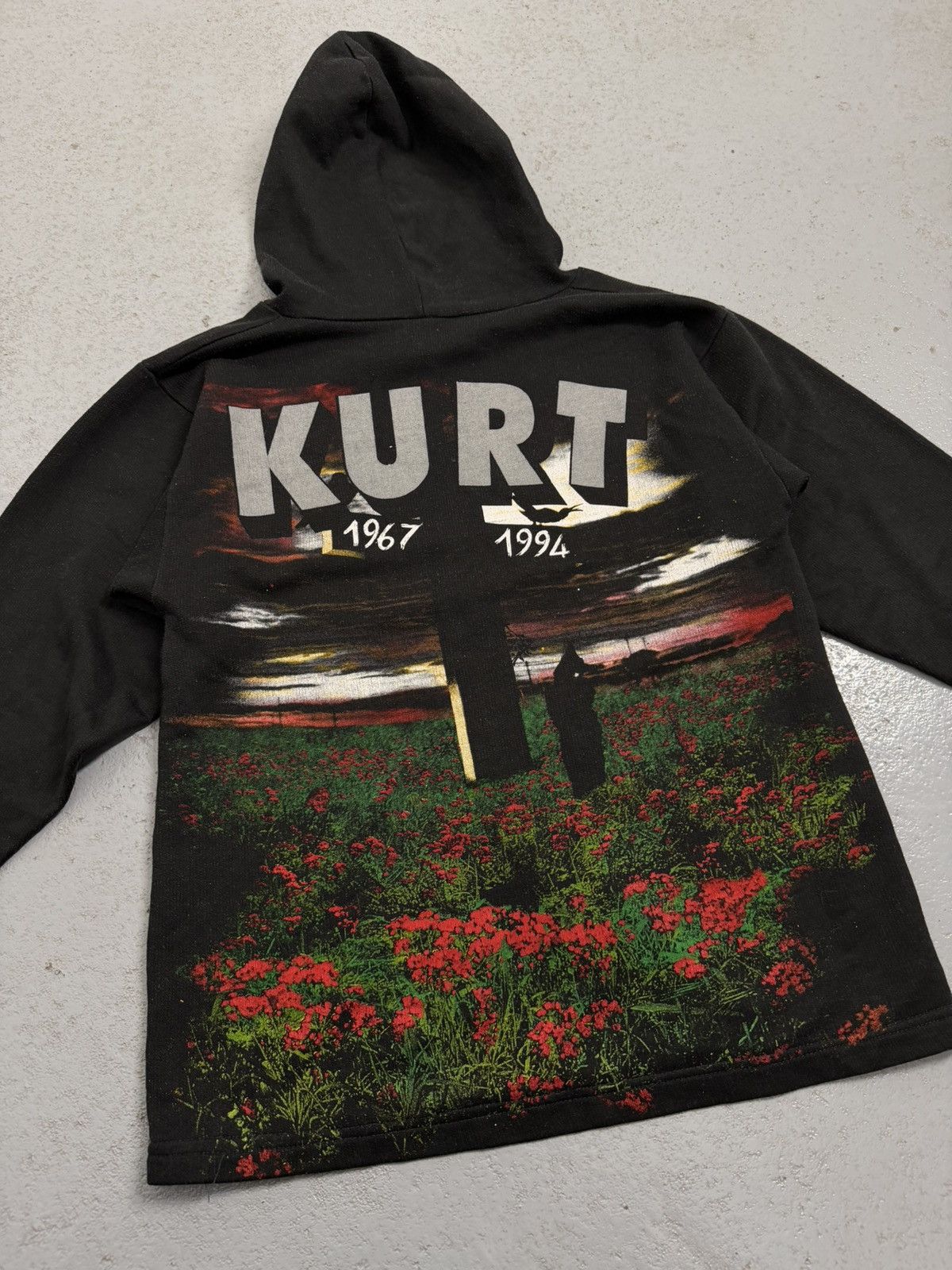 Band Tees Vintage 1994 Kurt Cobain Empire Overprinted Hoodie Size US M / EU 48-50 / 2 - 14 Thumbnail