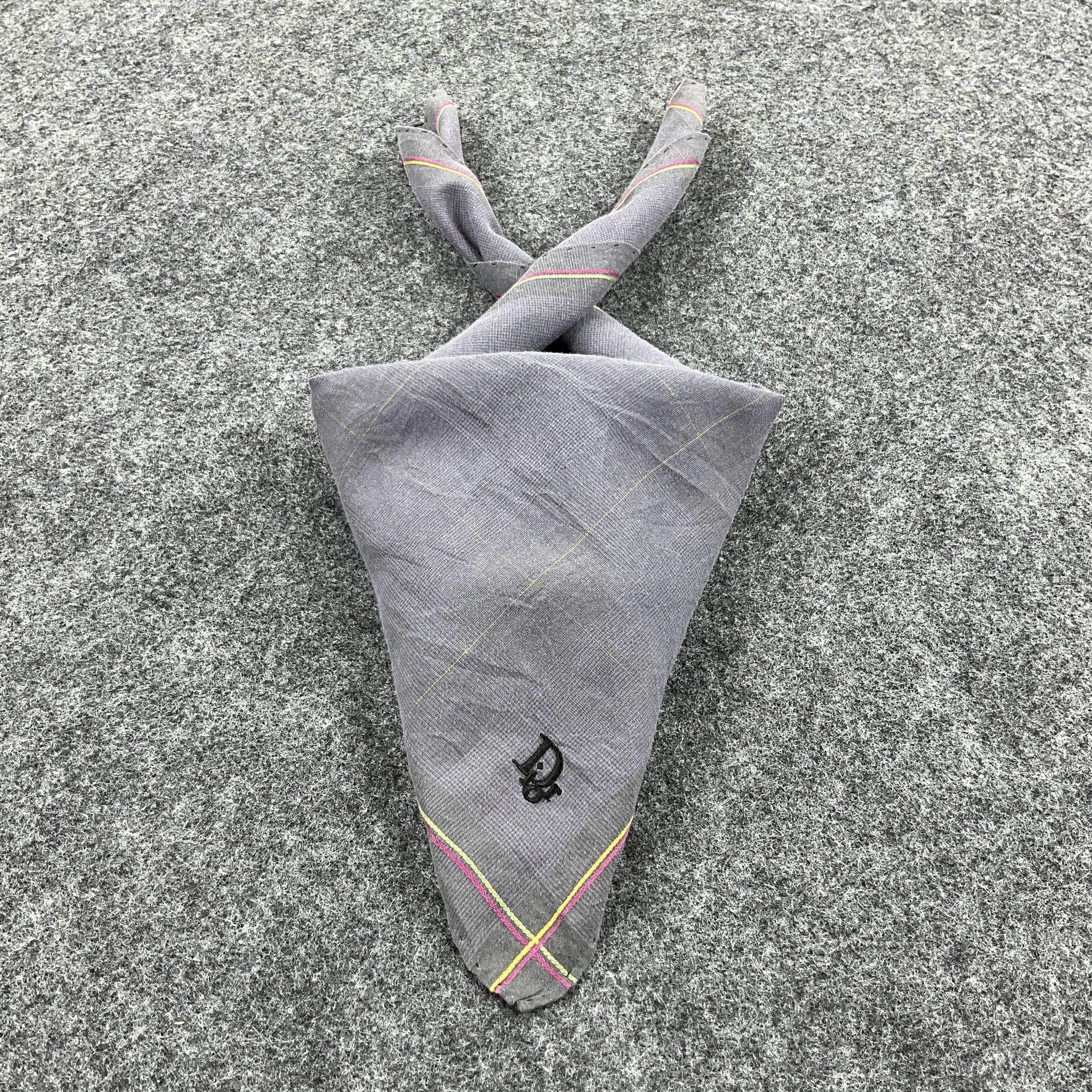 Christian Dior Monsieur × Vintage Christian Dior Handkerchief / Bandana / Neckerchief B012 Size ONE SIZE - 7 Thumbnail