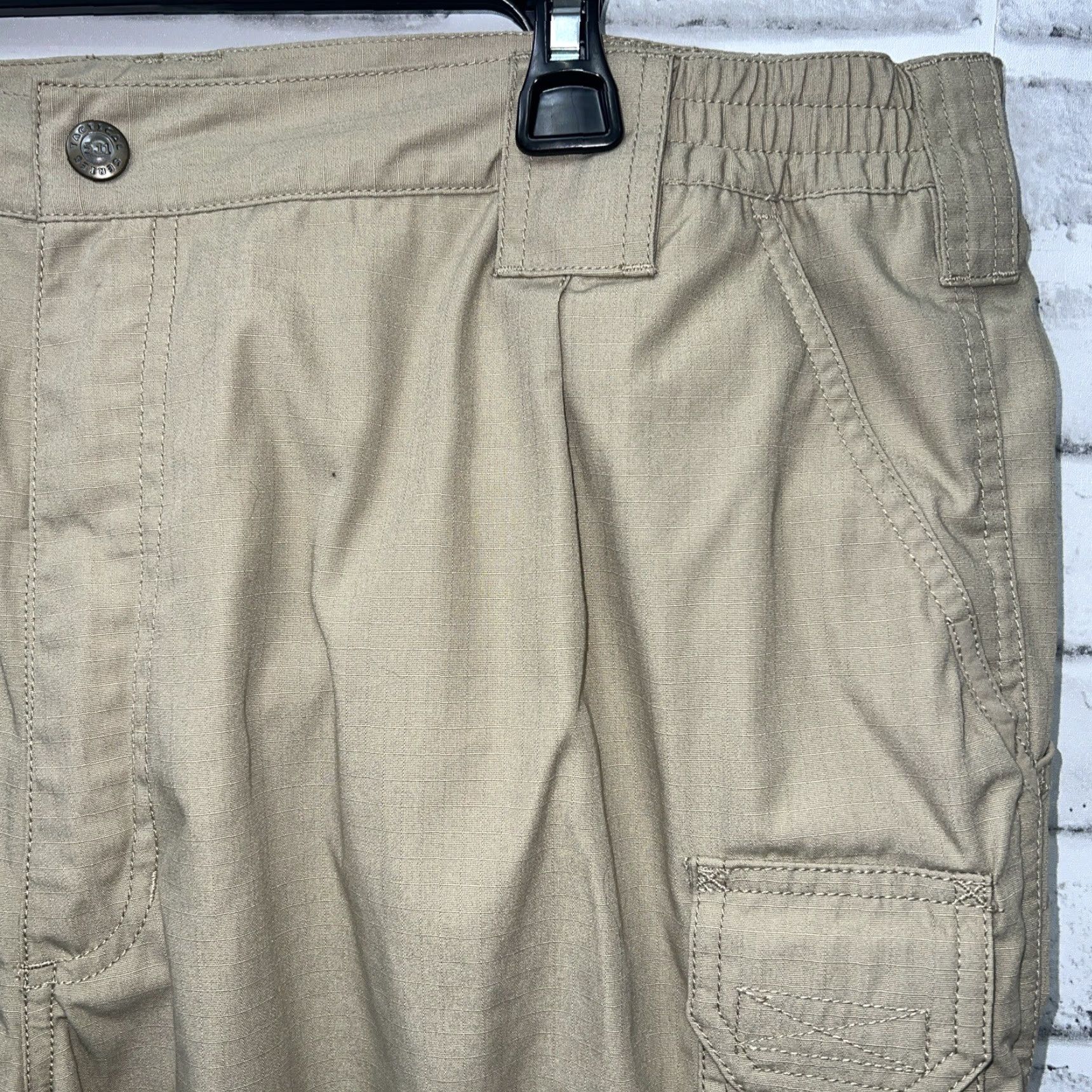 Vintage 5.11 Tactical Pants Mens 42x30 Cargo Beige Size US 42 / EU 58 - 2 Thumbnail