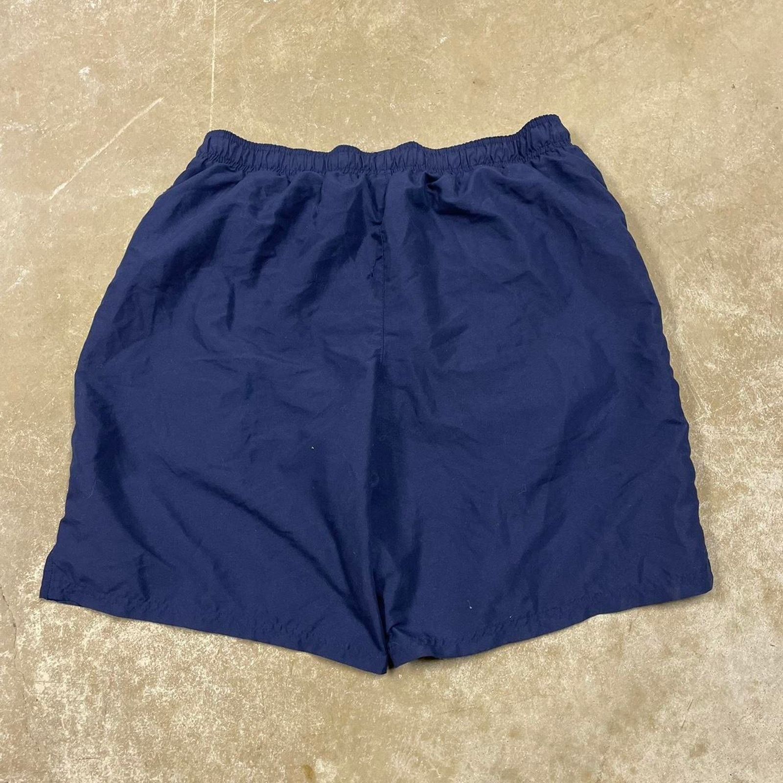 Nike Nike navy blue shorts size Size US 33 - 3 Thumbnail
