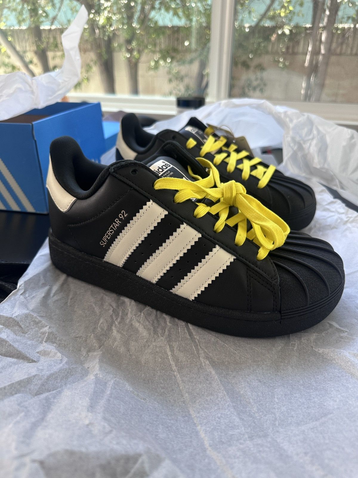 Adidas × Pharrell Adidas x Pharrell Williams Superstar 92