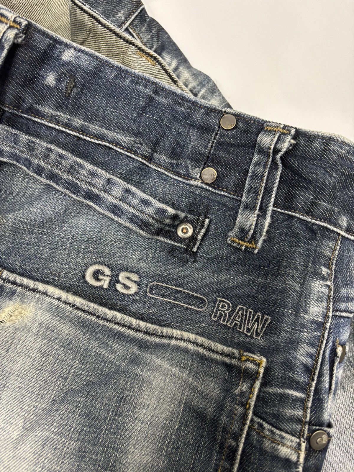 G-Star × If Six Was Nine × Le Grande Bleu (L.G.B.) G-STAR RAW BUCKLE BACK FADED DISTRESSED DENIM JEANS Size US 29 - 10 Thumbnail