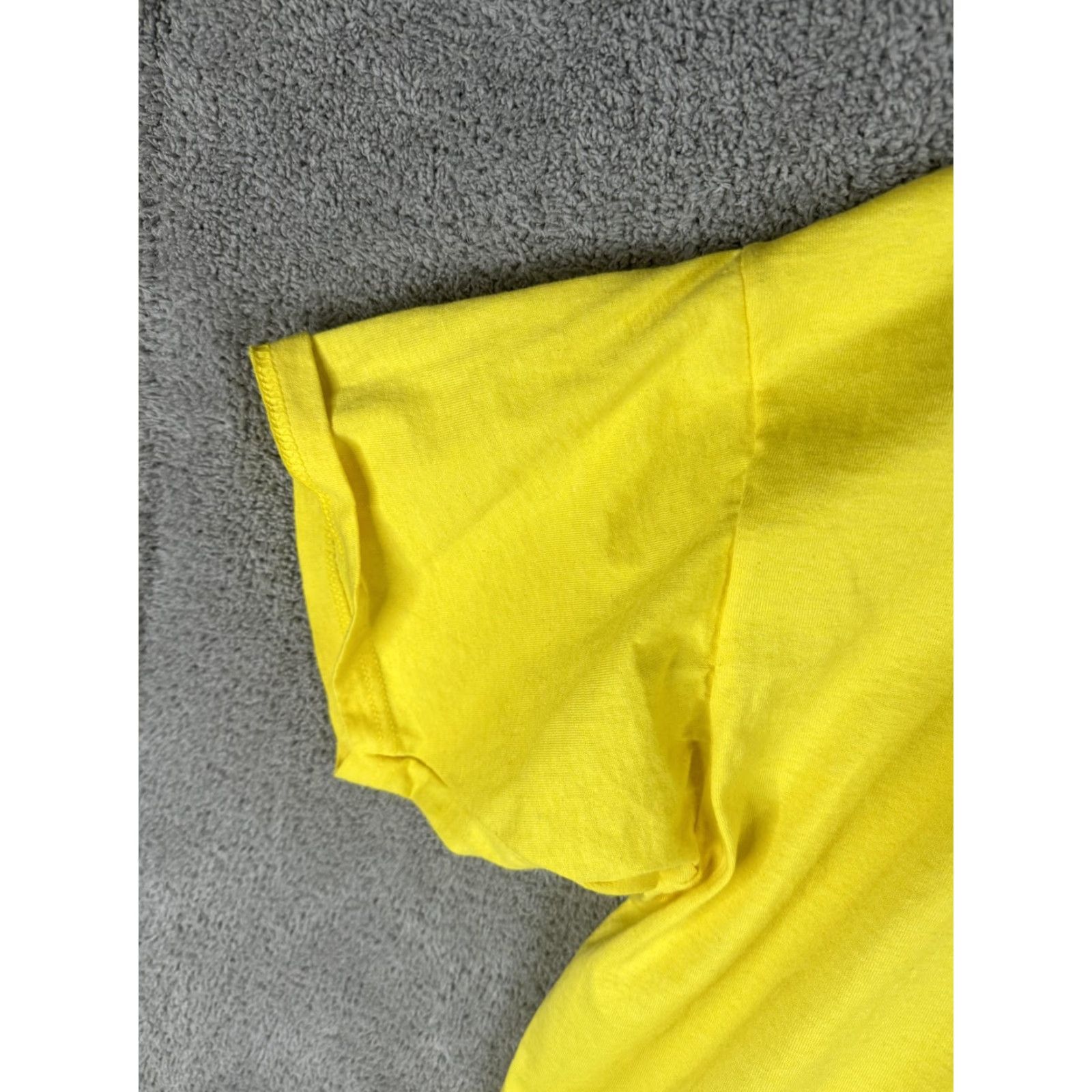 Fruit Of The Loom VINTAGE Rio Las Vegas Shirt Mens XL Yellow Casino Promo Fruit Of The Loom 90s Size US XL / EU 56 / 4 - 3 Thumbnail