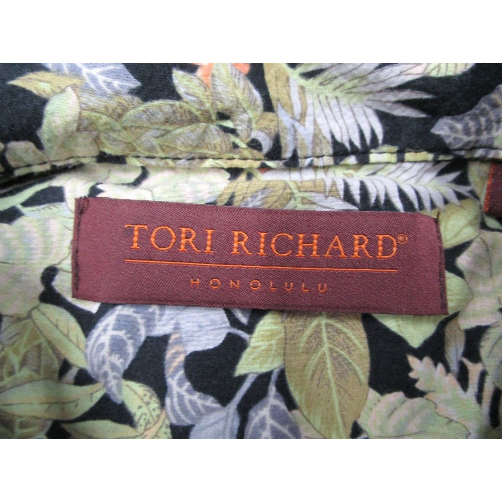 Tori Richard VINTAGE Tori Richard Men's Short Sleeve Hawaiian Shirt Medium Green Floral Button Up Tropical Beach Casual Made in USA Size US M / EU 48-50 / 2 - 3 Thumbnail