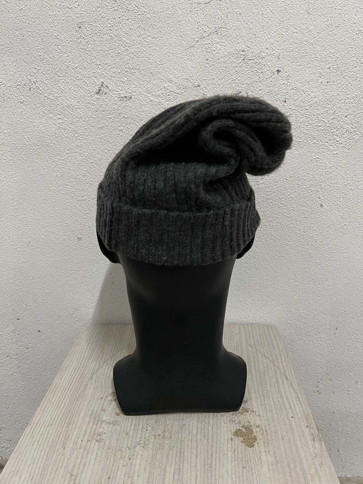 Japanese Brand Japanese Brand Uniqlo Trojan plain Beanie hat Size ONE SIZE - 5 Thumbnail
