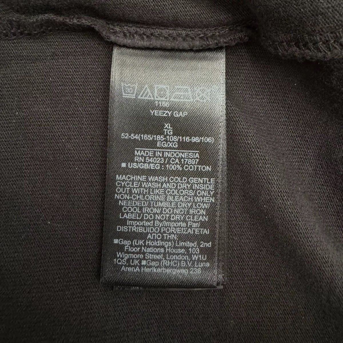 Balenciaga × Gap × Yeezy Yeezy Gap Engineered by Balenciaga Loose Tank Top Size US XL / EU 56 / 4 - 8 Thumbnail