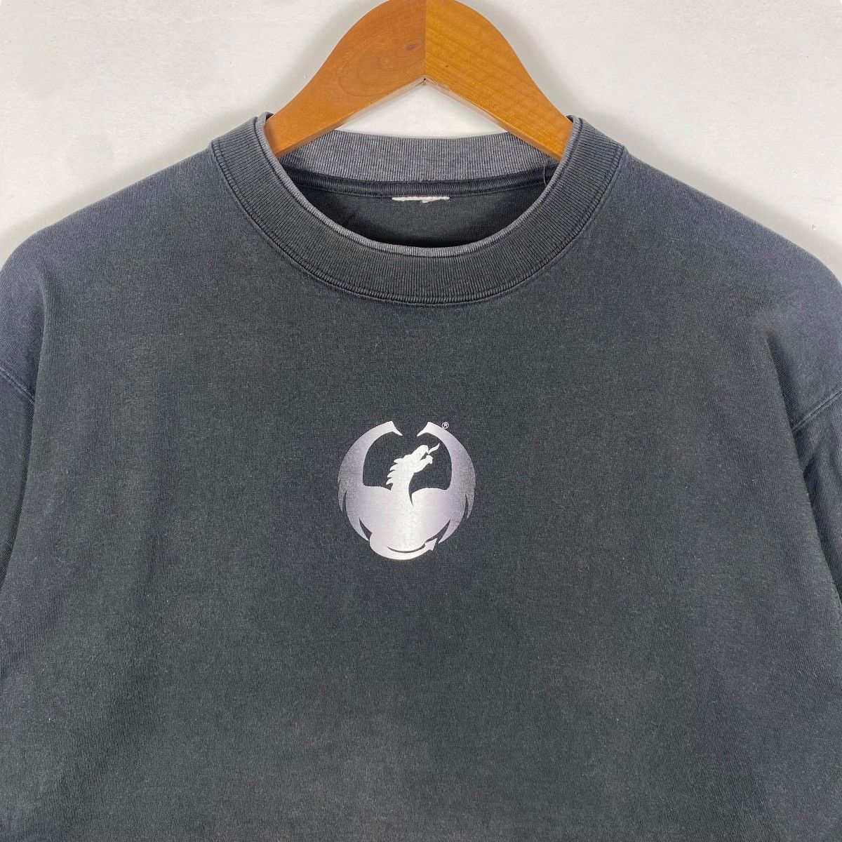 Vintage Vintage 00's DRAGON SKATES Tribal Design Long Sleeve Tee Y2K Size US L / EU 52-54 / 3 - 5 Thumbnail