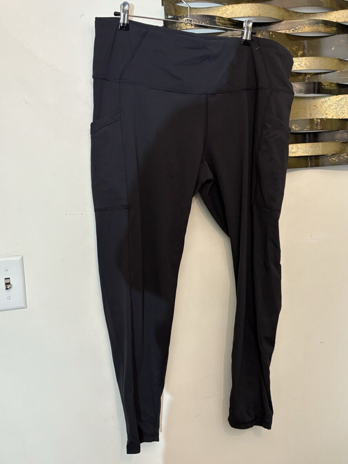 Prana Prana 3XL Black Leggings Size 42" / US 20 - 1 Thumbnail