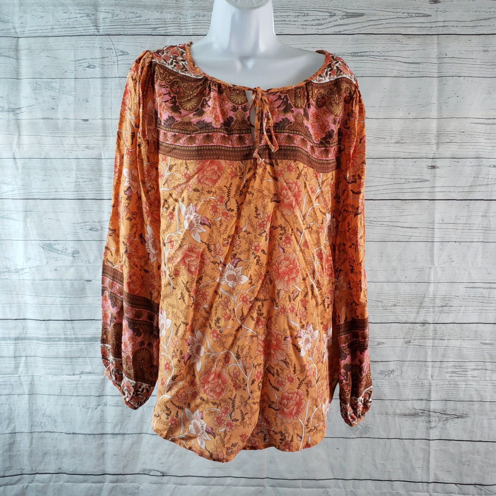 Vintage UMGEE Womens Top Sz Medium Orange Floral Long Sleeve Rayon Blouse Shirt VINTAGE? (No) Size M / US 6-8 / IT 42-44 - 2 Thumbnail