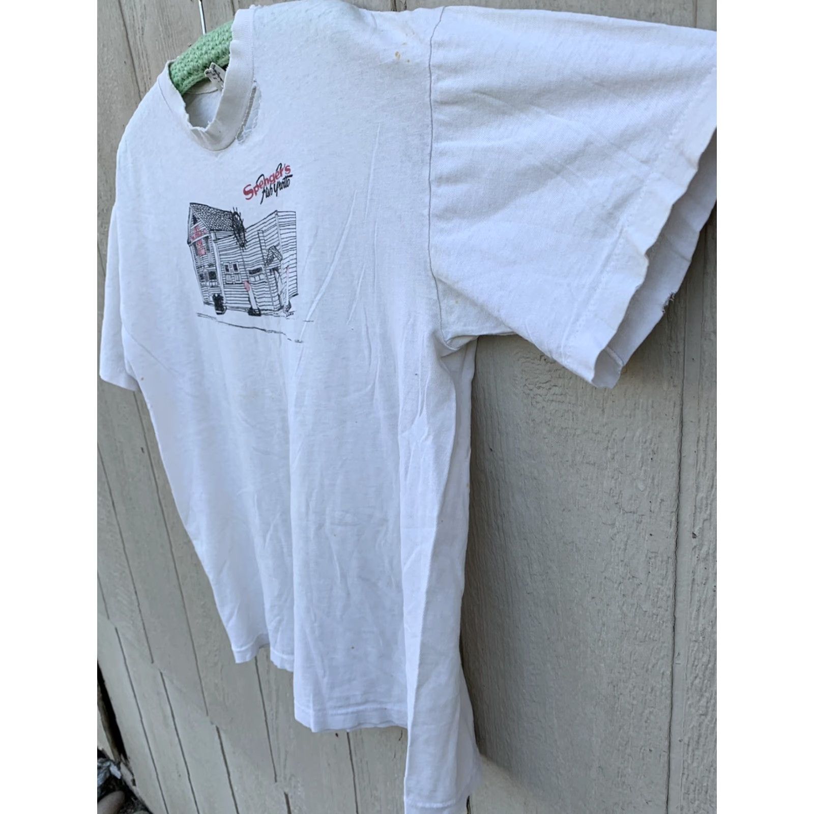 Vintage VINTAGE Belton Spengers Fish Grotto t shirt Short Sleeve White Cotton XL Mens Graphic Tee Vintage Sportswear/Beach 90s Size US XL / EU 56 / 4 - 7 Thumbnail