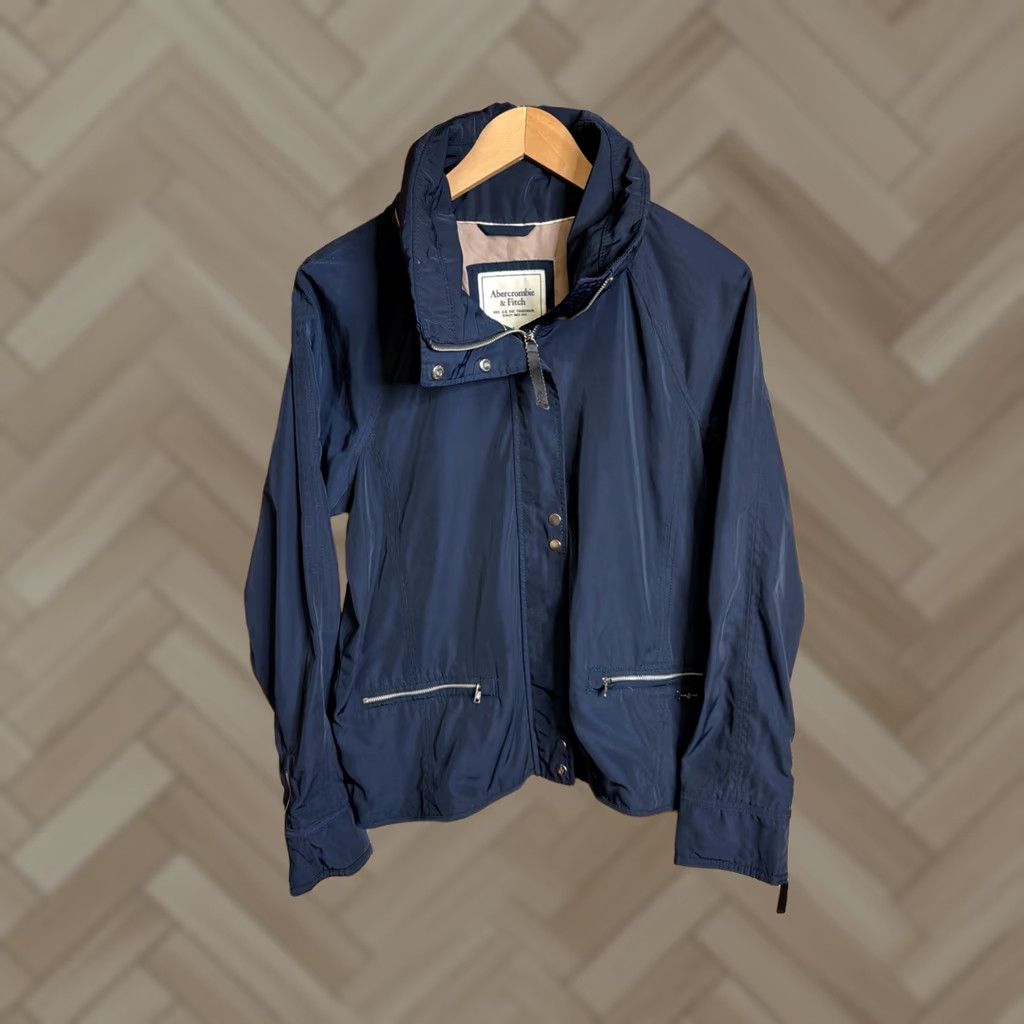 Abercrombie & Fitch Abercrombie & Fitch Jacket Navy Blue Women's L Technical Hooded Water Resistant Wind-Resistant Zipper Pockets Fall Winter Size L / US 10 / IT 46 - 1 Thumbnail