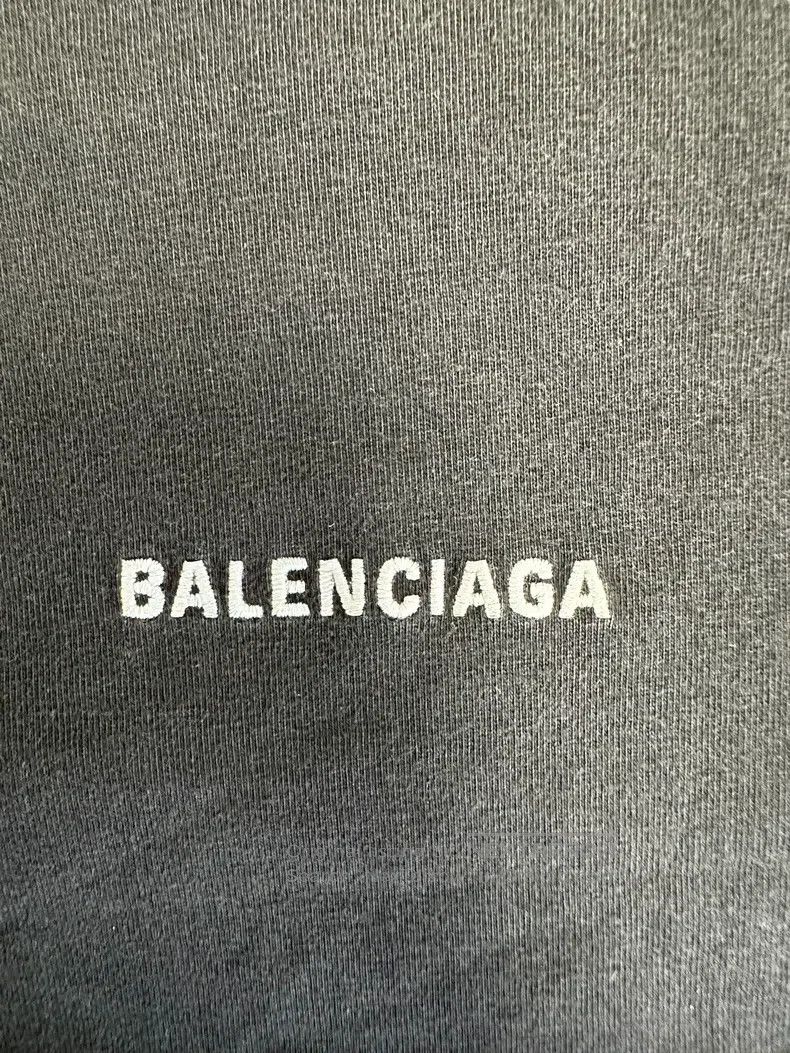 Balenciaga Balenciaga Solid Color Printed Short Sleeve T-Shirt Size US L / EU 52-54 / 3 - 3 Thumbnail