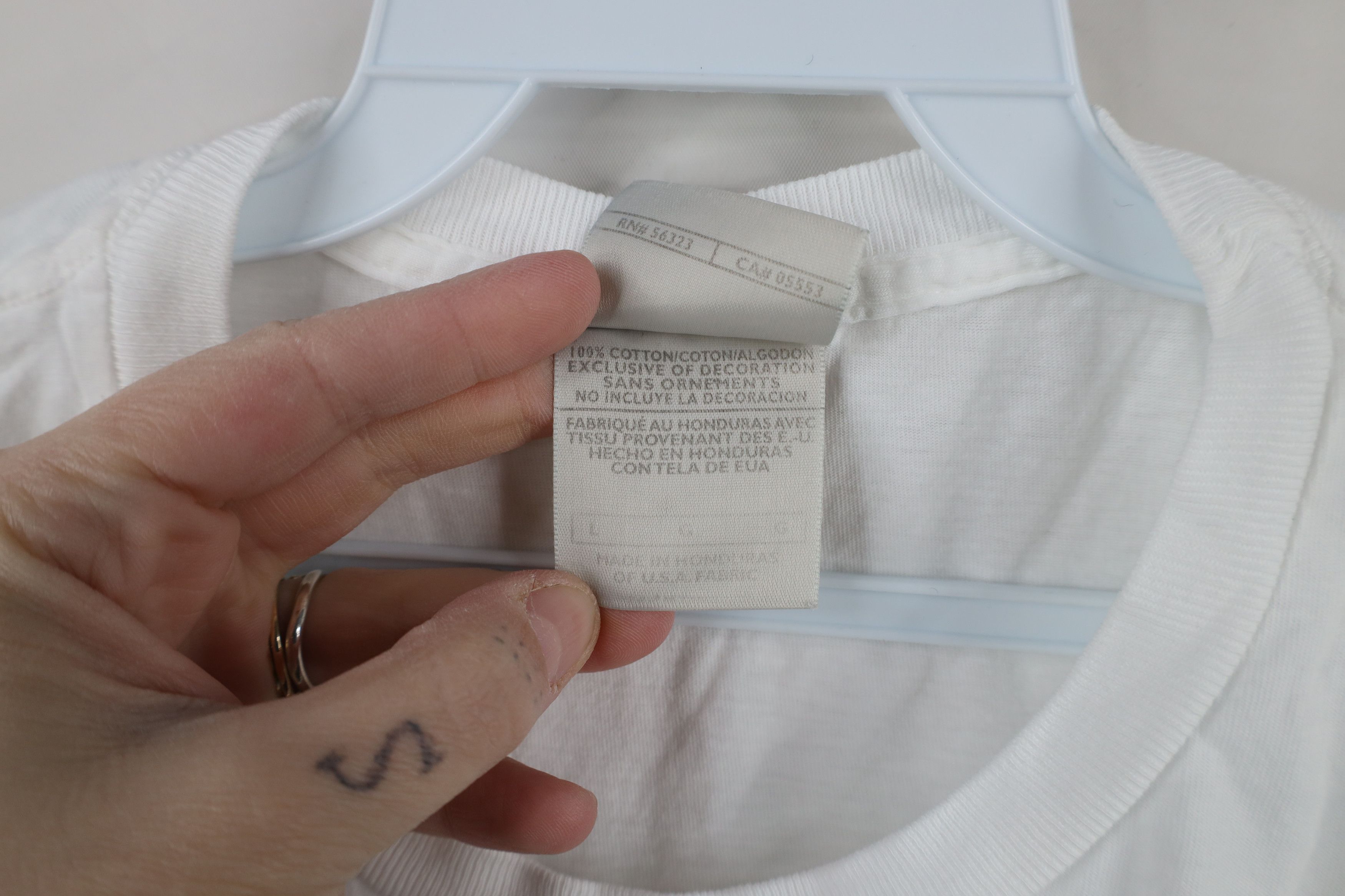 Nike × Vintage Vintage 90s Y2K Nike Scott Center Swoosh T-Shirt White Size L / US 10 / IT 46 - 9 Thumbnail