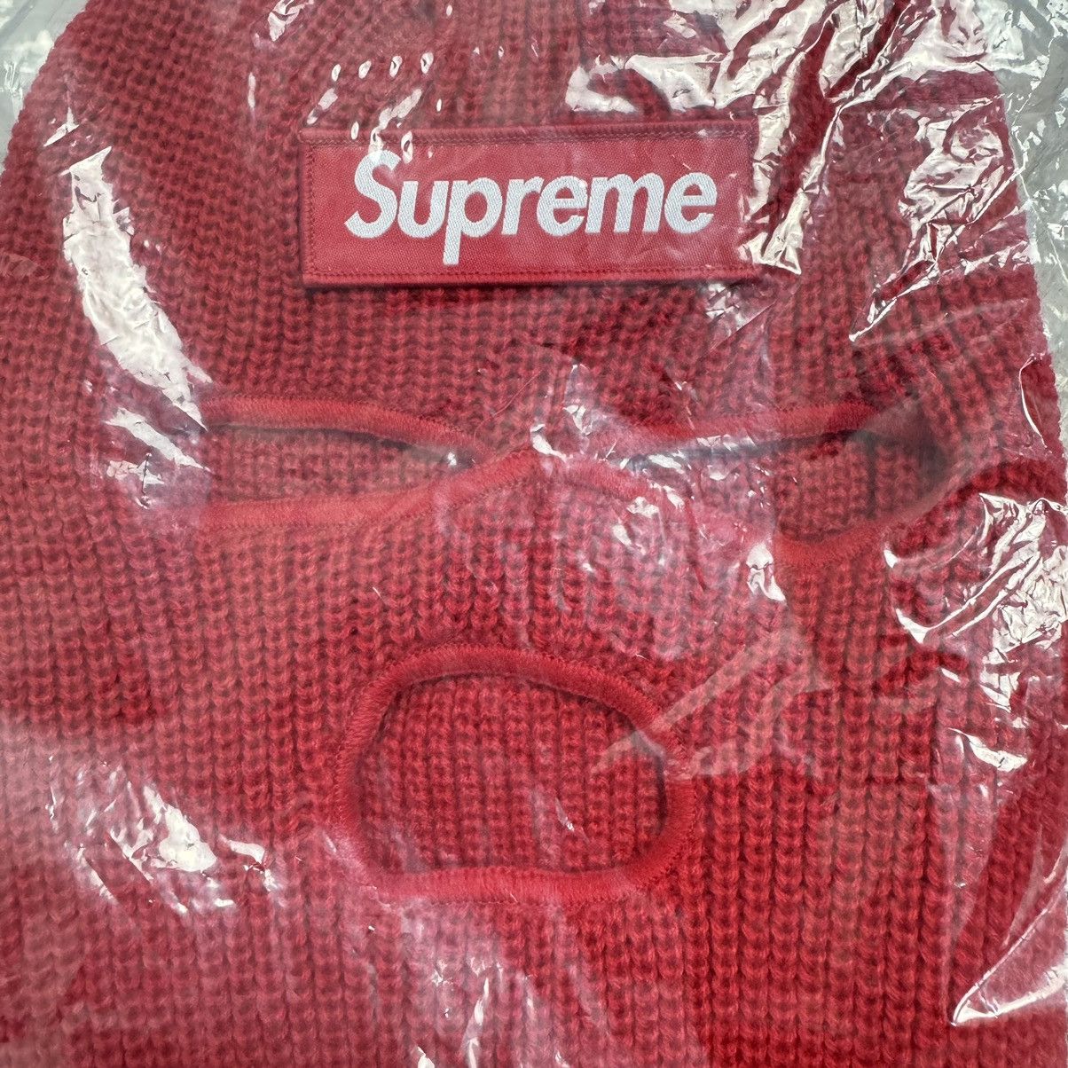 New Era × Supreme Supreme New Era Box Logo Balaclava Red FW24 Size ONE SIZE - 5 Thumbnail