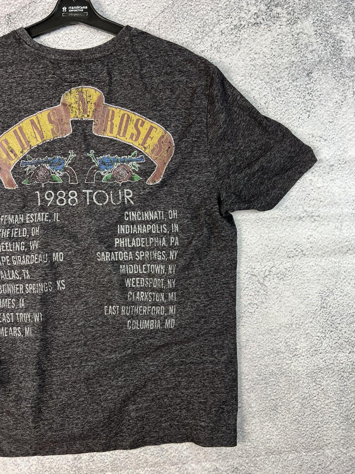 Band Tees Guns n’roses 1988 tour T-shirt Size US L / EU 52-54 / 3 - 6 Thumbnail