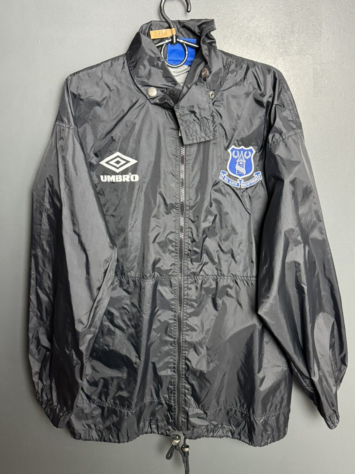 Umbro KIDS Everton Training Football Jacket Size US L / EU 52-54 / 3 - 1 Thumbnail