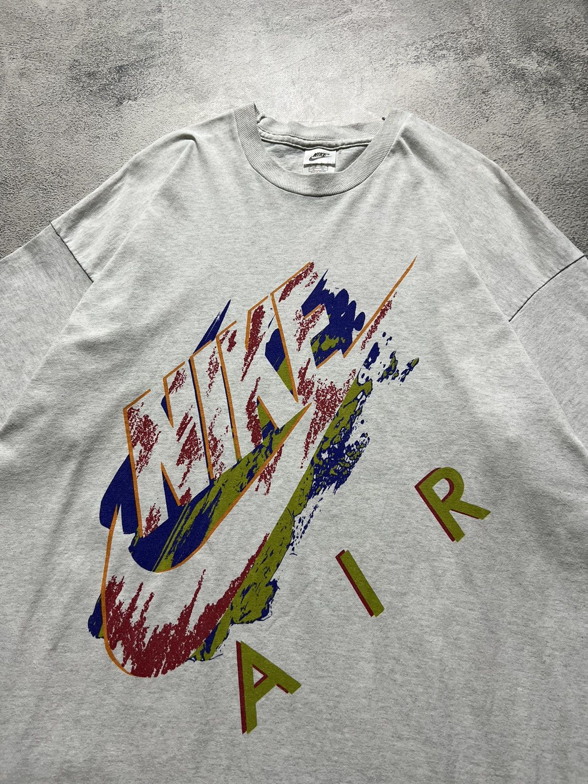 Vintage Vintage Y2k Nike Air 🤍 Spellout Big Logo Rare T-shirt 80’s Size US XL / EU 56 / 4 - 3 Thumbnail