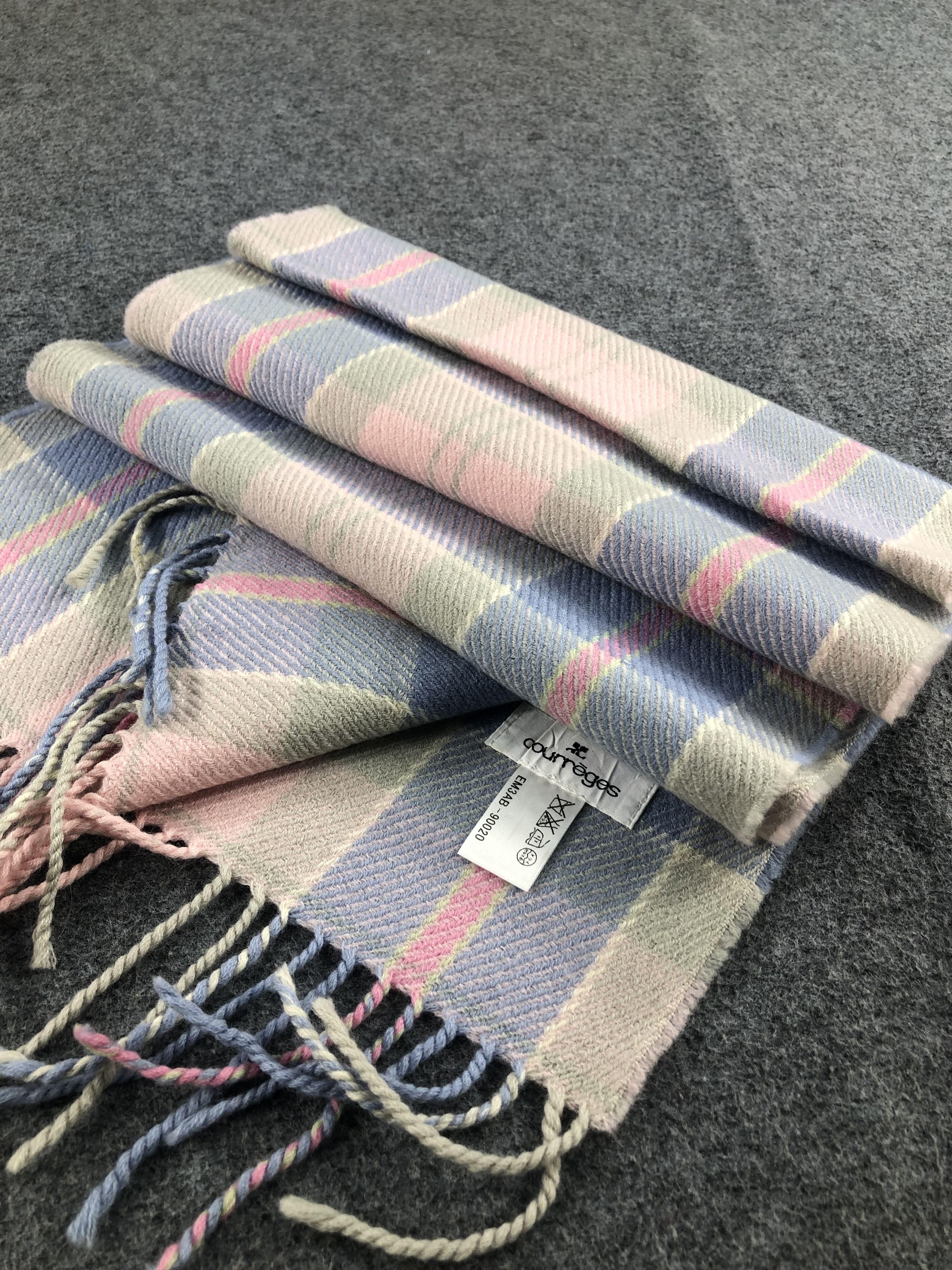 Courreges Courreges Scarf / Muffler / Neckwear Size ONE SIZE - 2 Thumbnail