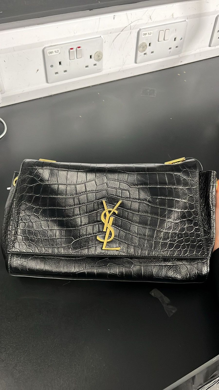 Saint Laurent Paris o1s1wg110925 Size: OS / Reversible Kate Bag in Black Size ONE SIZE - 7 Thumbnail