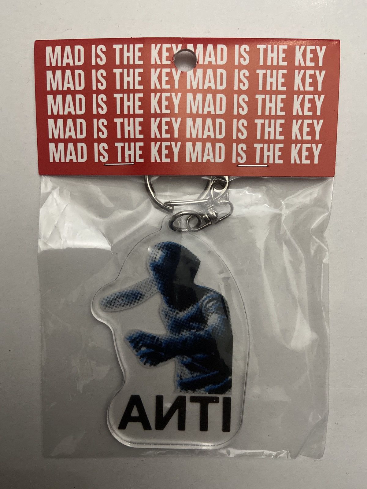 Undercover Undercover ANTI Keychain Size ONE SIZE - 1 Thumbnail
