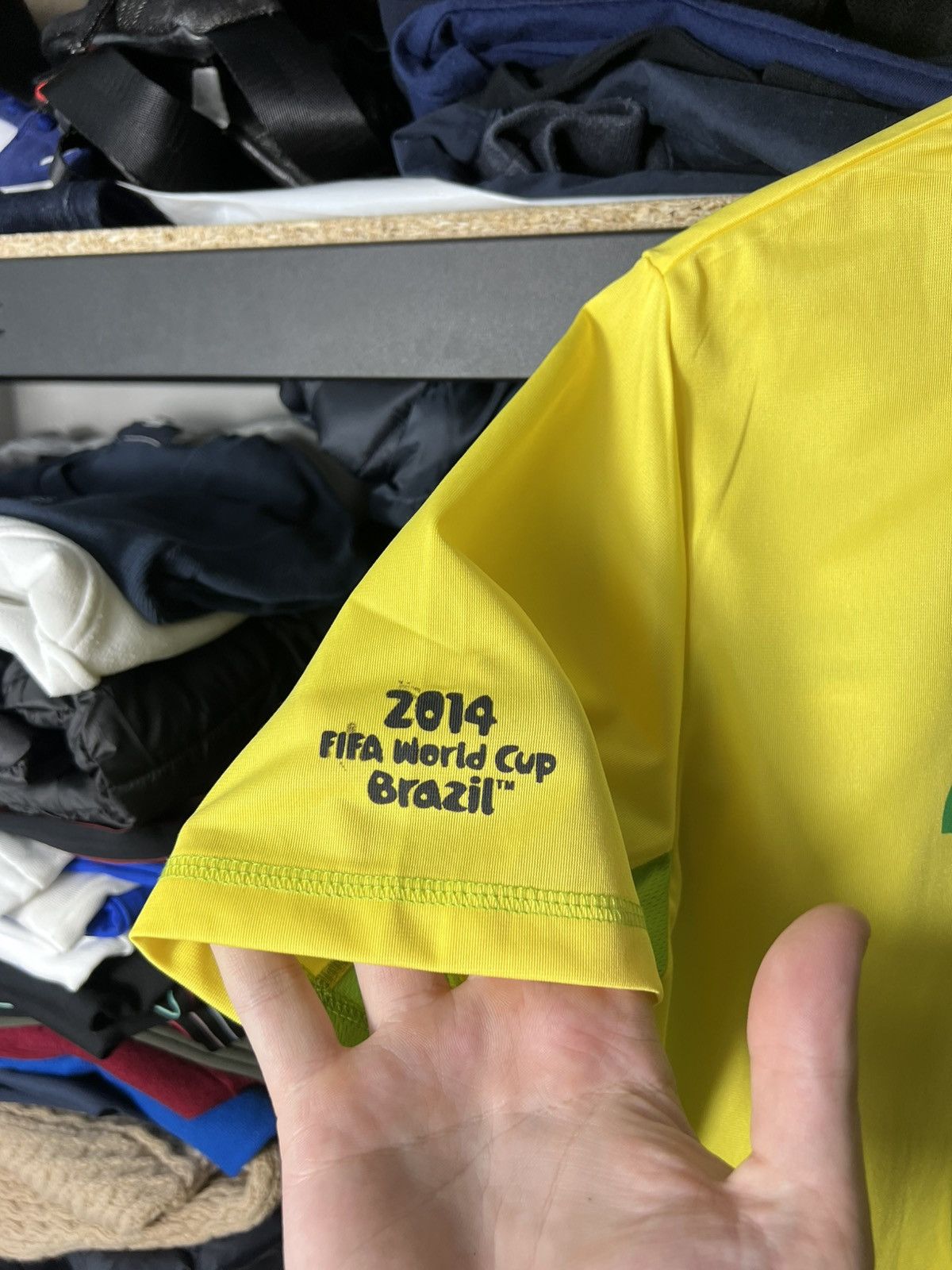 Umbro Brazil Brasil #10 FIFA World Cup 2014 Football Shirt Yellow Size US M / EU 48-50 / 2 - 3 Thumbnail