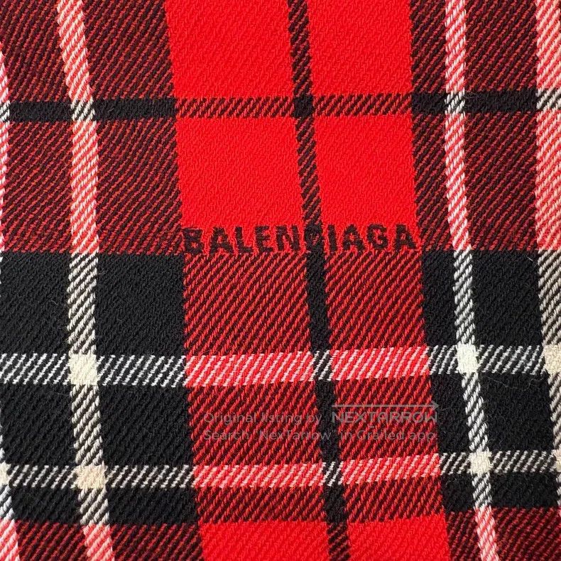 Balenciaga Balenciaga Double-Sided Wearing Dark Blue Red Lined Plaid Size US L / EU 52-54 / 3 - 6 Thumbnail