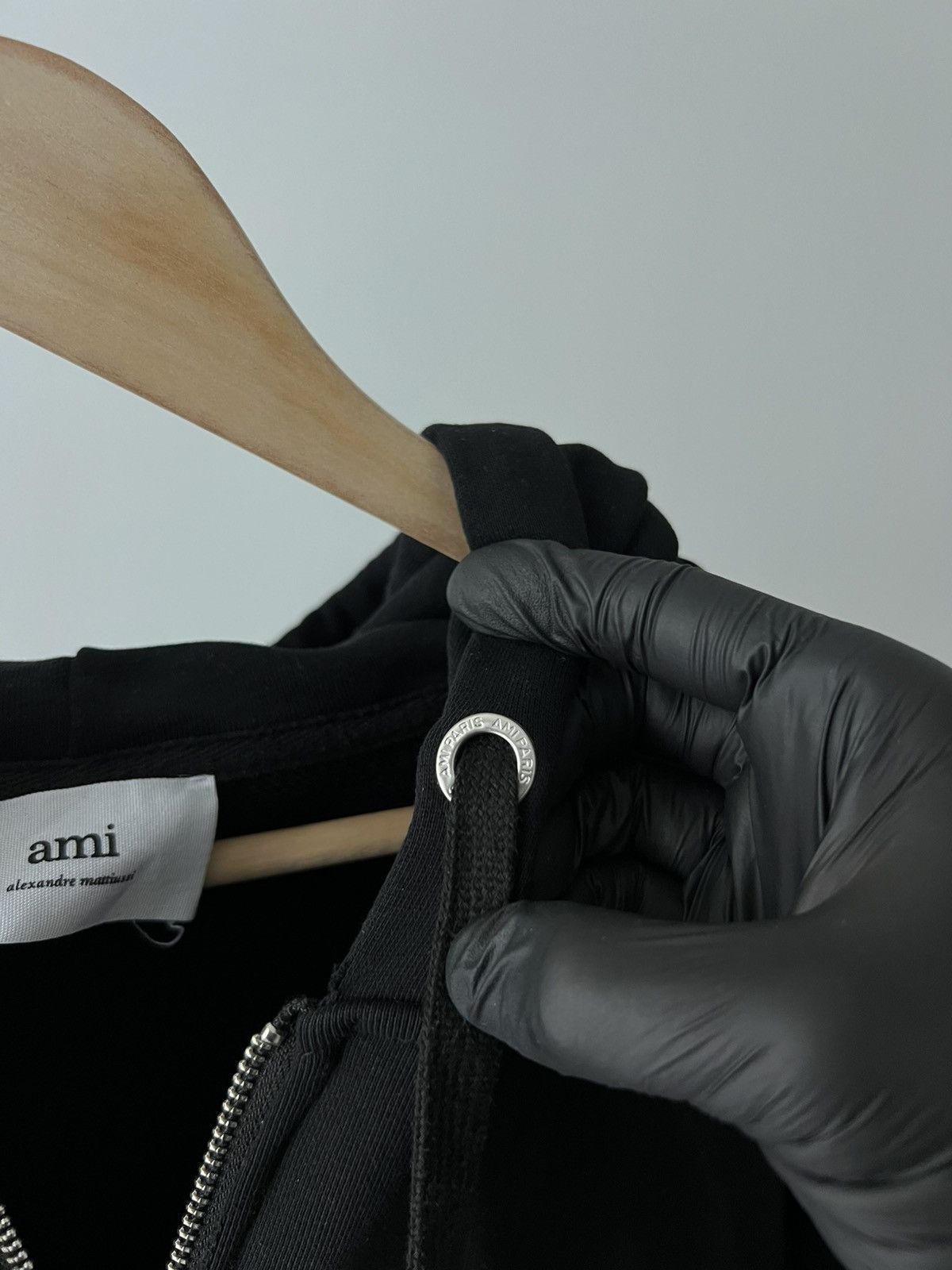 AMI Ami Paris Zip Hoodie Black Medium Size US M / EU 48-50 / 2 - 6 Thumbnail