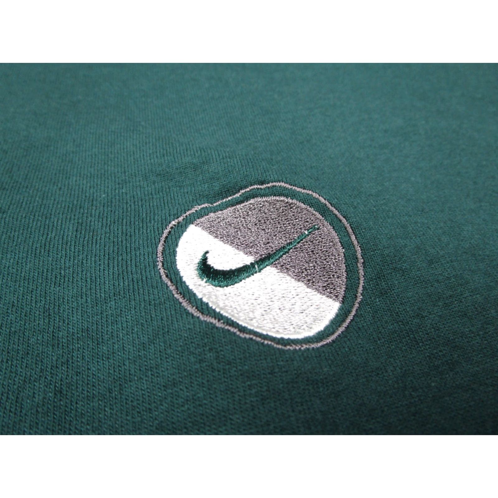 Nike VINTAGE Nike Shirt Mens Large Green Short Sleeve Crew Neck Circle Swoosh 90s Retro Made in USA Size US L / EU 52-54 / 3 - 4 Thumbnail