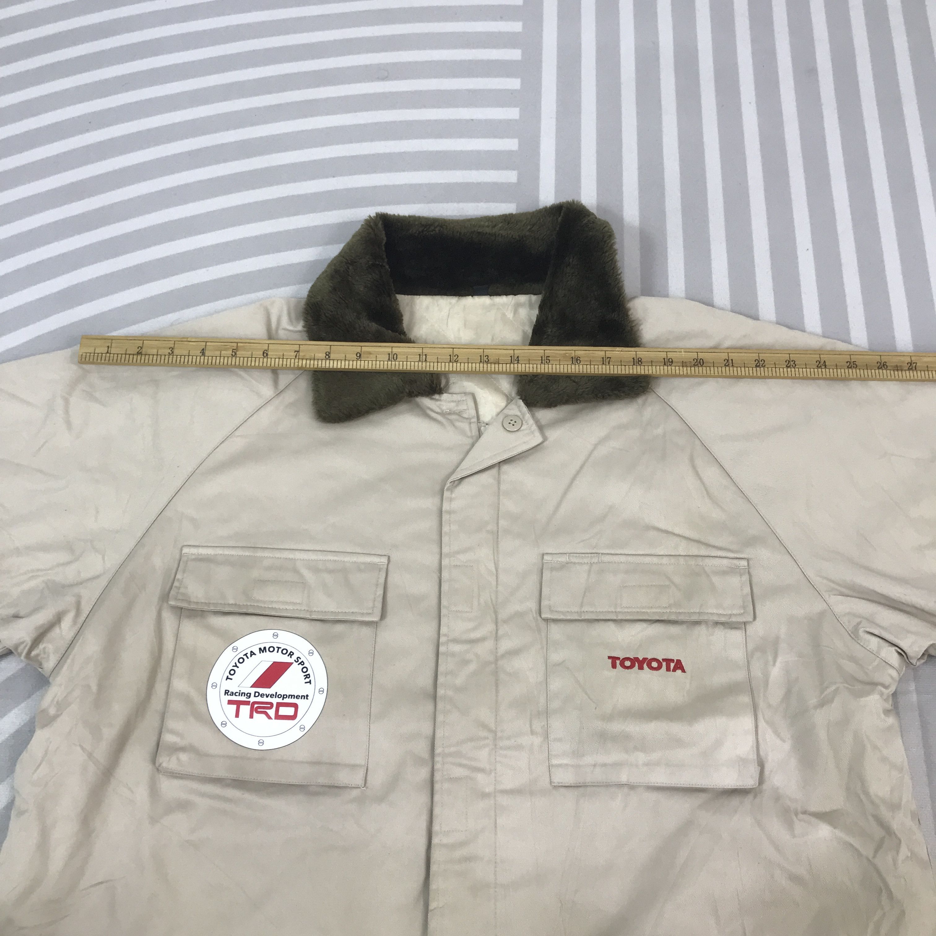 Gear for Sports Vintage Toyota TRD Racing Design Chore Jacket Size US L / EU 52-54 / 3 - 6 Thumbnail