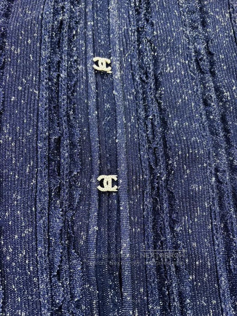 Chanel Chanel Dark blue starry-coloured knitted cardigan coat Size XS / US 0-2 / IT 36-38 - 3 Thumbnail