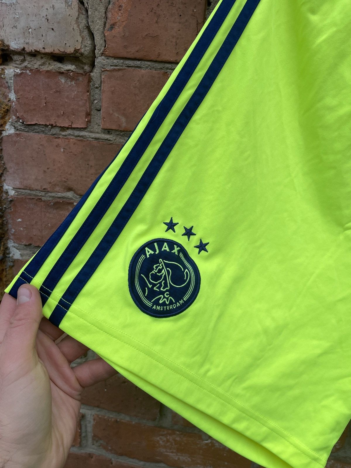 Adidas AJAX AMSTERDAM 2014 2015 AWAY FOOTBALL SOCCER SHORTS ADIDAS Size US 36 / EU 52 - 2 Thumbnail