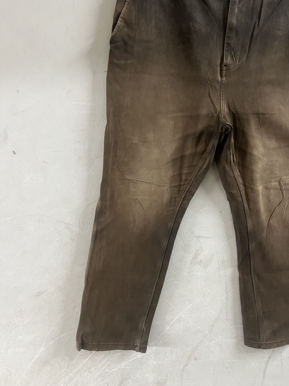 SEMANTIC DESIGN BROWN FADED