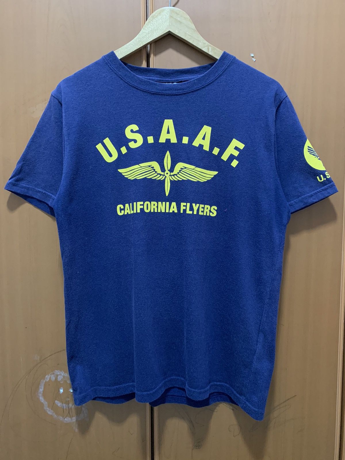 If Six Was Nine Beaumere U.S.A.A..F California Flyers Tee Size US L / EU 52-54 / 3 - 1 Thumbnail